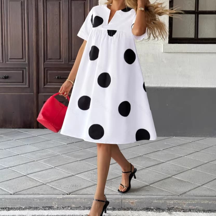 Monochrome Statement