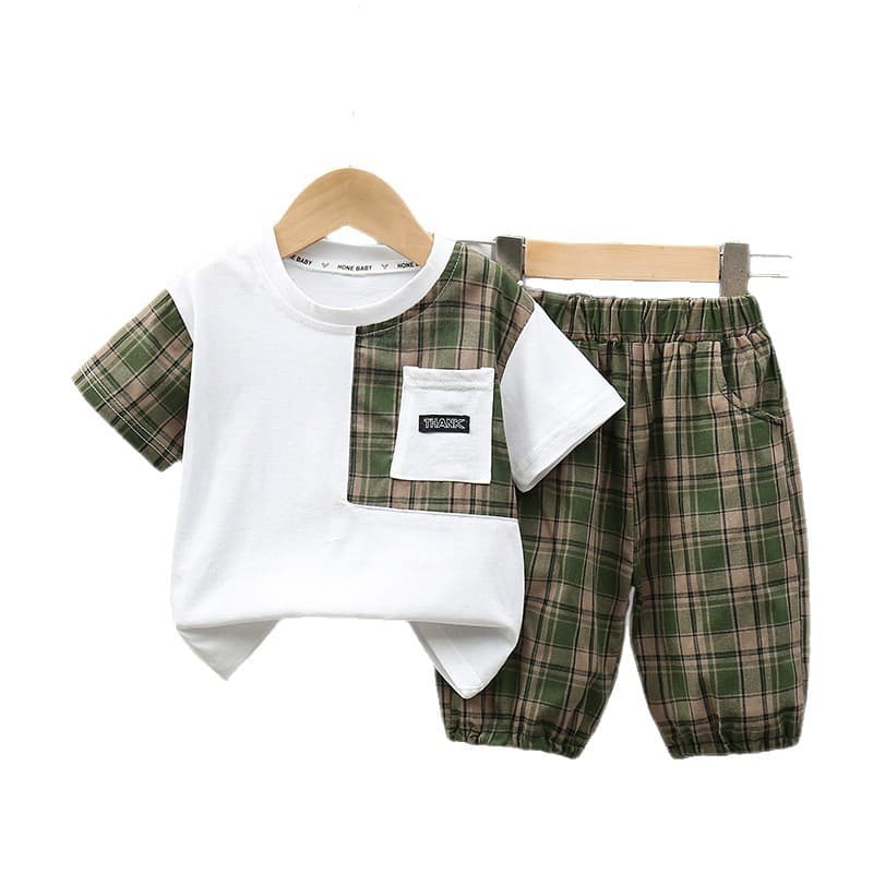 Round Neck Short Sleeved Shirt Checkered Pants Set